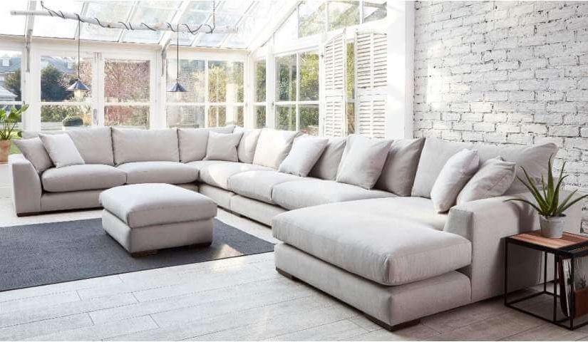 Best Large Sofas for Large Families | Darlings of Chelsea